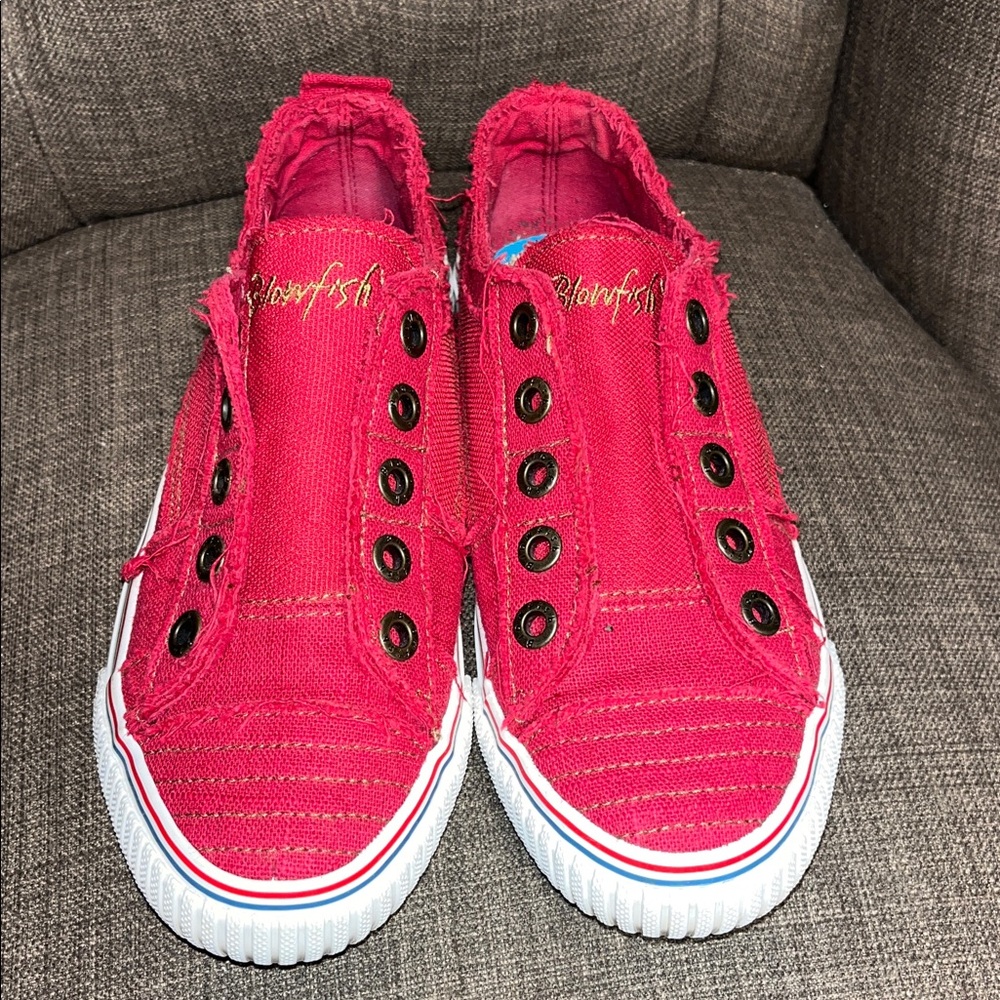 Blowfish Red Canvas Slip-On Sneakers women's size 7 - Picture 3 of 10